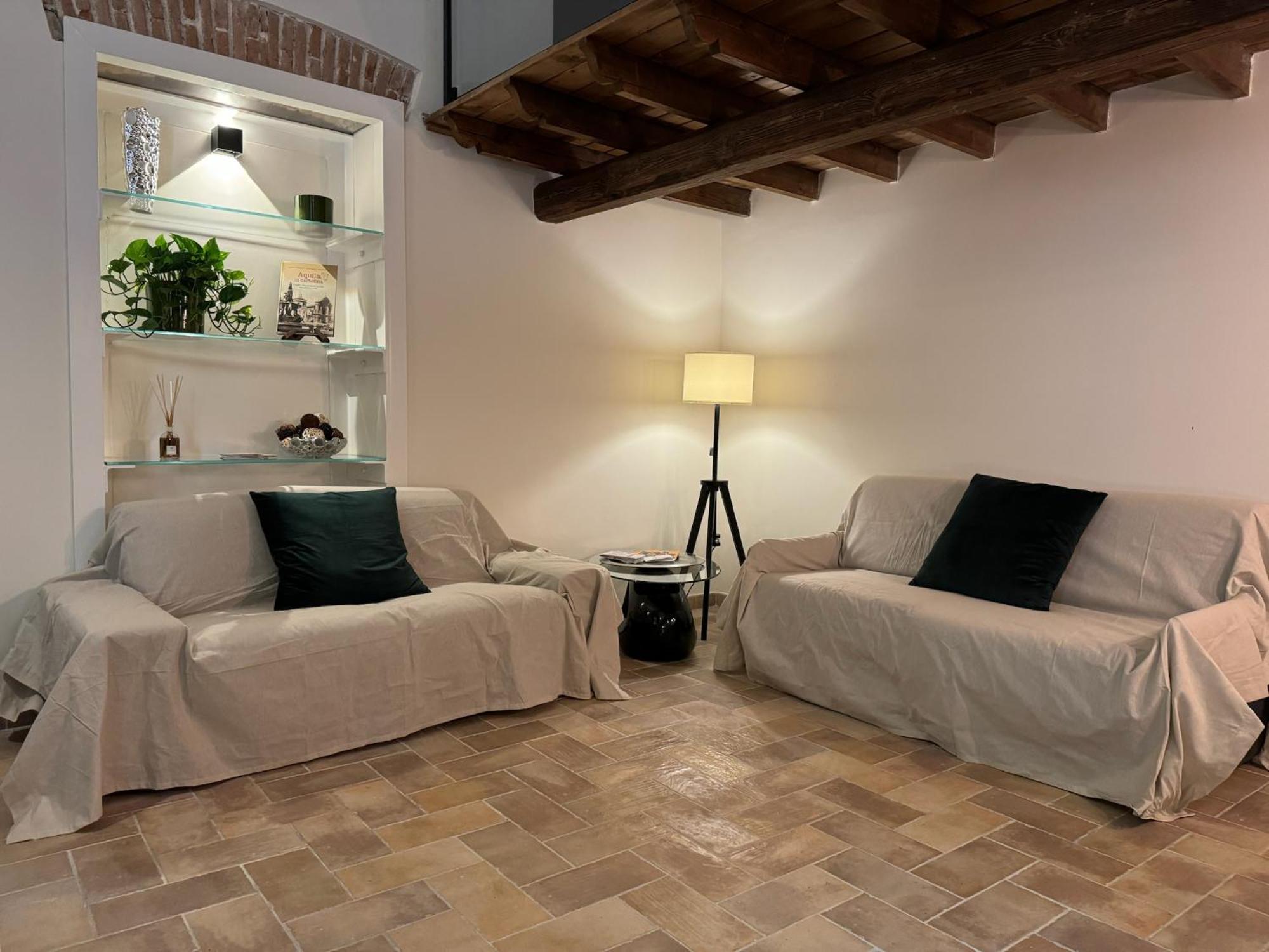 Domus Merulae B&B L'Aquila Bagian luar foto